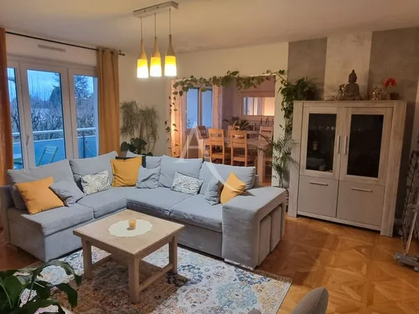 Appartement 5 pièces 109 m²