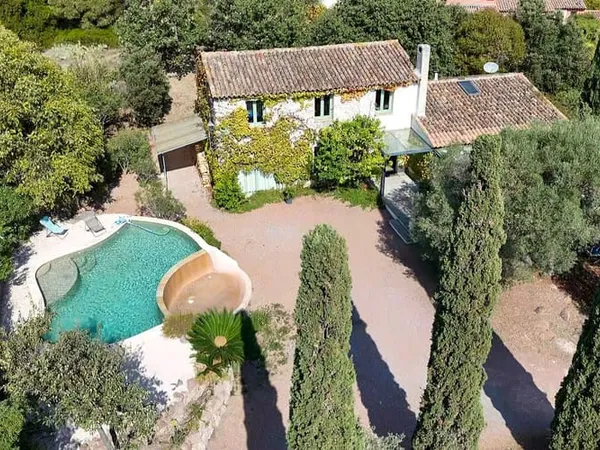 Maison 5 pièces 157 m²