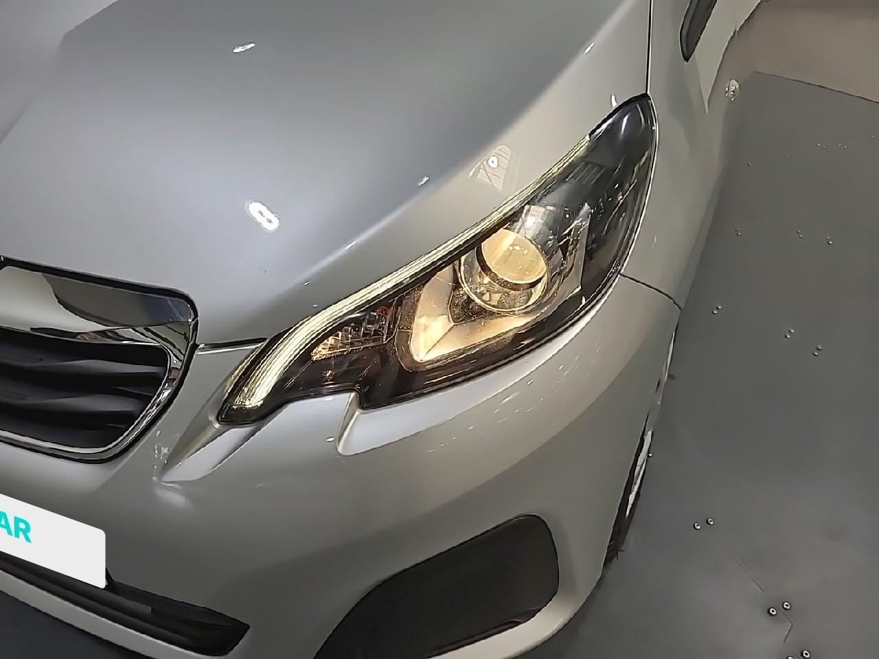 Peugeot 108 vti 72ch bvm5 access — photo 21