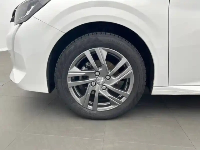 Peugeot 208 puretech 75 s&amp;s bvm5 — photo 13