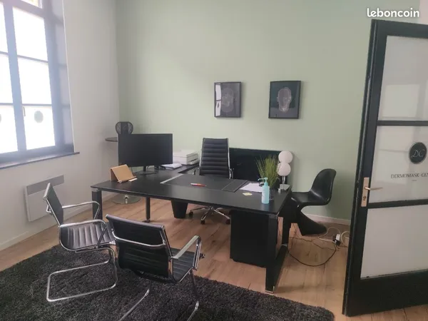 Local professionnel vieux Lille