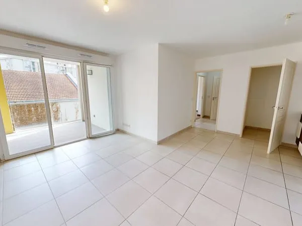 Appartement Grenoble 3 pièces Cours de la Libération et du général Charles De GAULLE