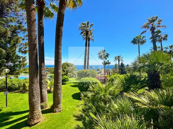 Appartement d'exception dans la prestigieuse résidence de Cannes Californie