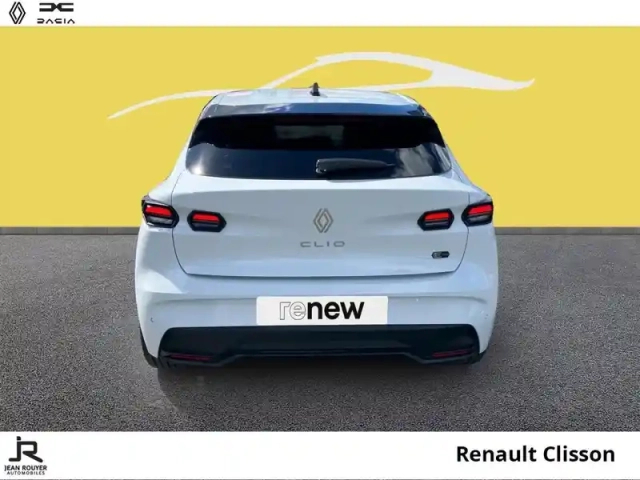 Renault Clio 1.8 e-tech 160ch full hybrid techno — photo 6