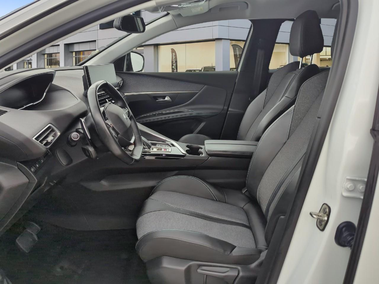 Peugeot 3008 bluehdi 130ch s&s eat8 allure pack — photo 9