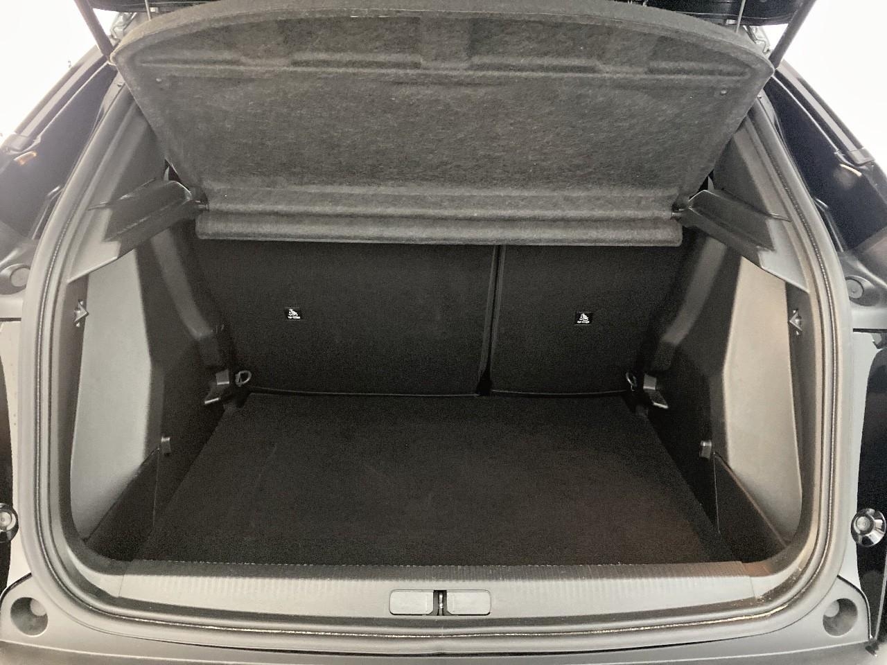 Peugeot 2008 turbo 100 ch bvm6 allure — photo 6