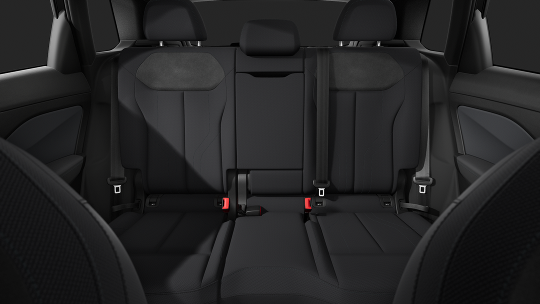 Audi Q3 e-hybrid 272 ch S tronic 6 — photo 8