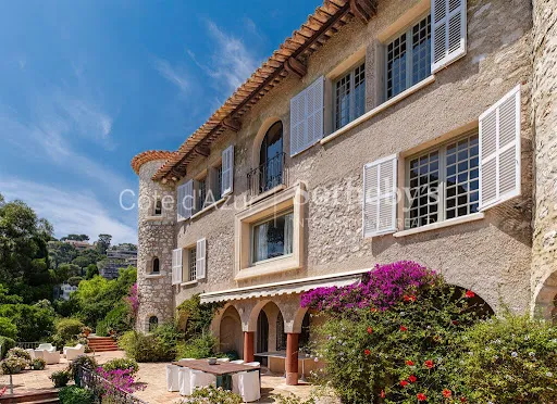Bastide 17 pièces 523 m²