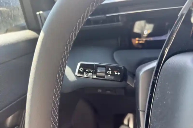 Citroën C5 Aircross hybride 145 ch e-dcs6 — photo 17