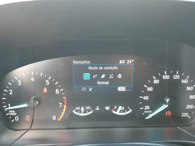 Ford Kuga 1.5 ecoboost 150ch titanium — photo 12