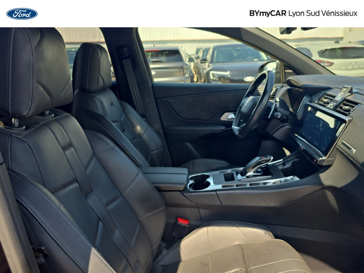 DS7 Crossback Hybride E-Tense 300 EAT8 4x4 — photo 27