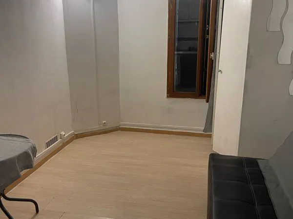 Maison Location Lisses 1p 670€