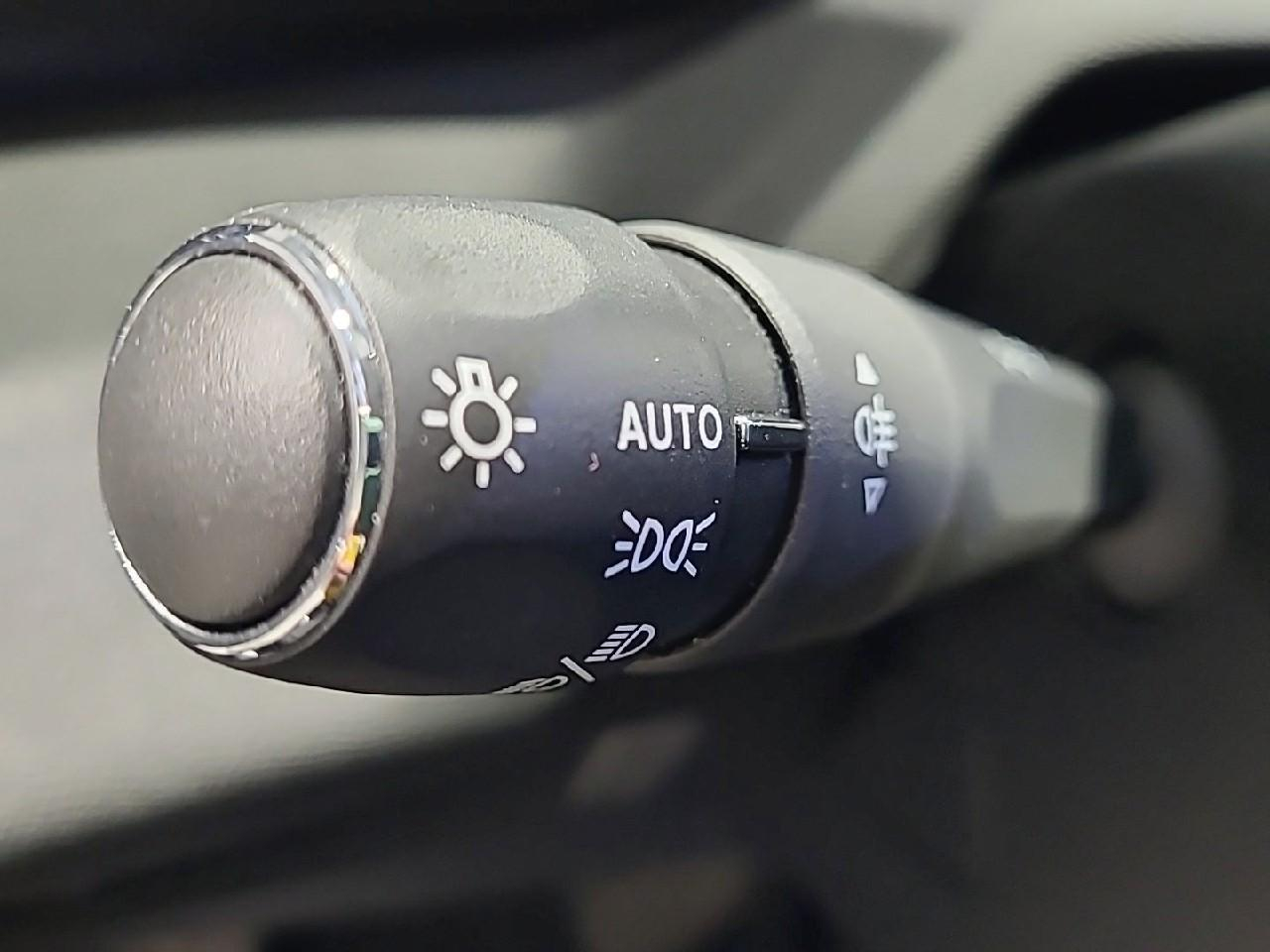 Peugeot 308 bluehdi 130ch s&s eat8 active pack — photo 23