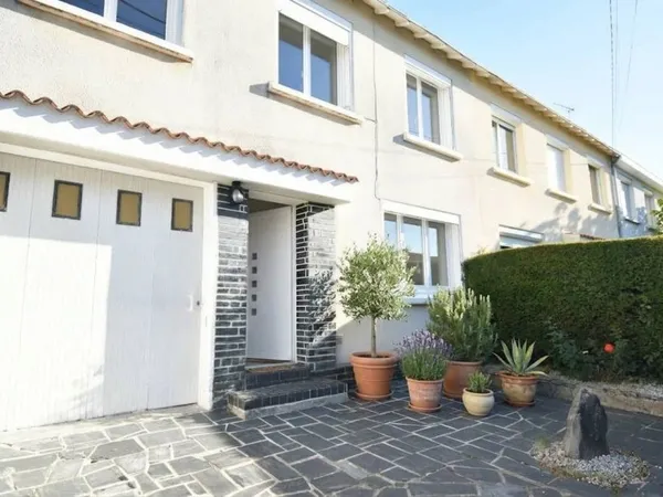 Maison 5 pièces 82 m²