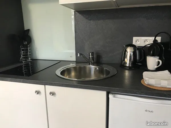 Logement étudiant rénové et meublé à louer
