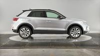 Volkswagen T-Roc 1.5 TSI EVO 150ch Style Exclusive DSG7 — photo 4