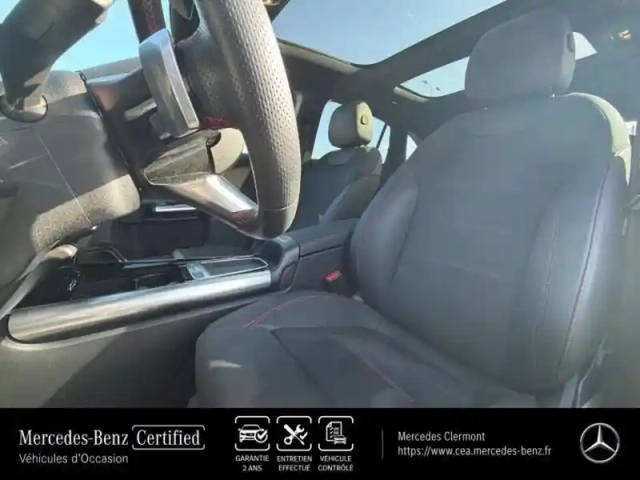 Mercedes Gla 180 d 116ch amg line 8g-dct — photo 14