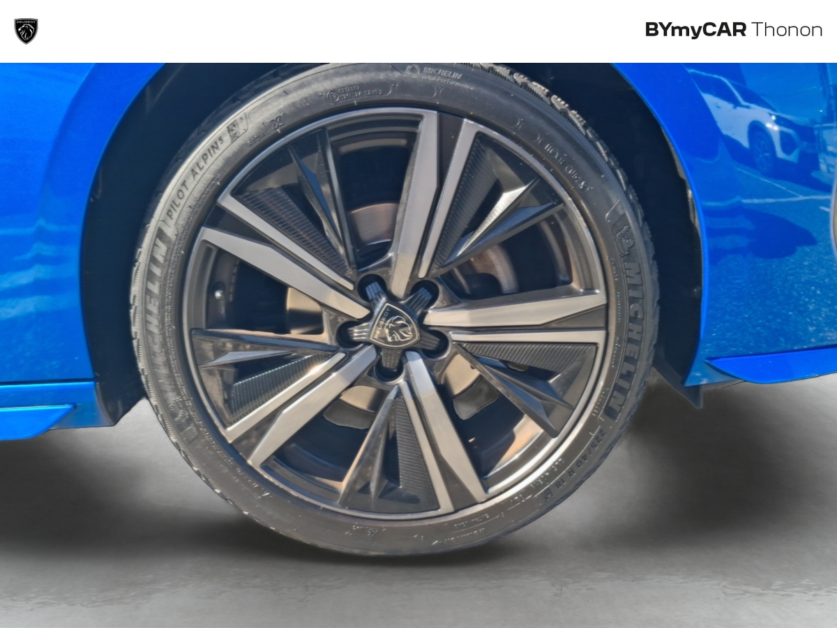 Peugeot 308 PureTech 130ch S&amp;S EAT8 — photo 17