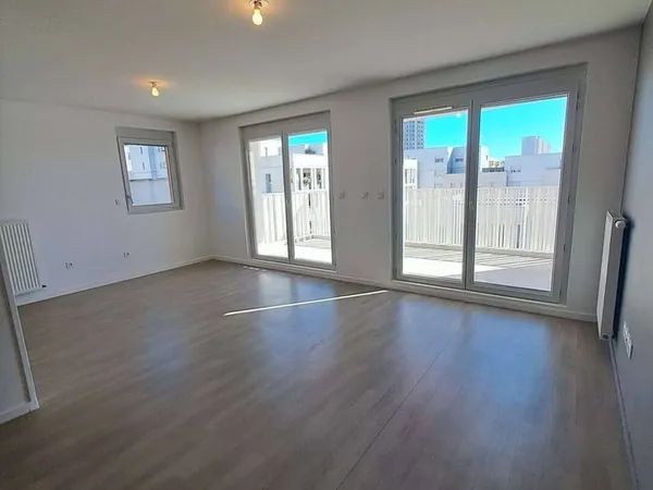 Appartement 4 pièces 81 m²