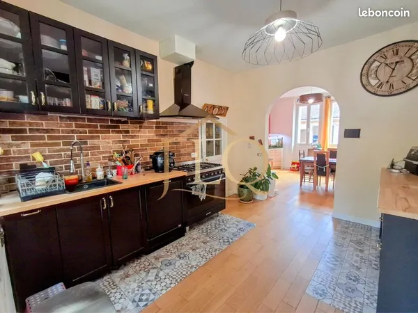 Maison 7 pièces 170 m²