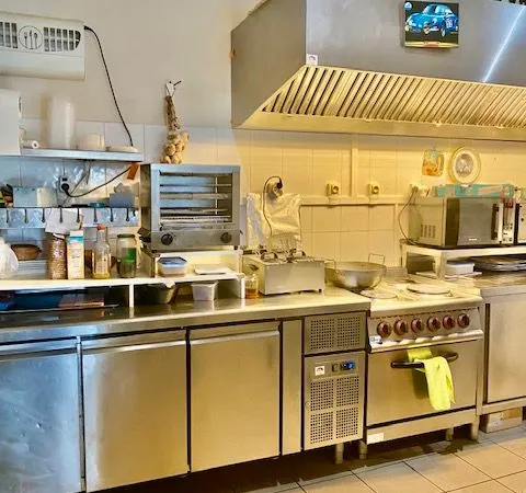 Hôtellerie et restauration Vente Caromb  42m² 35000€