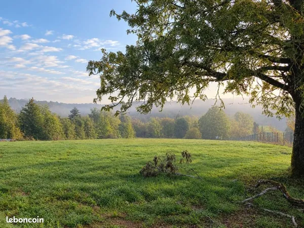 Terrain 2 000 m² Thonac