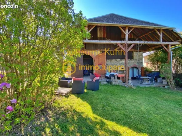 Ferme 9 pièces 211 m²