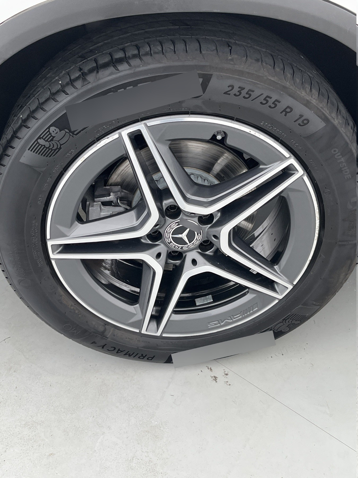 Mercedes GLC — photo 38