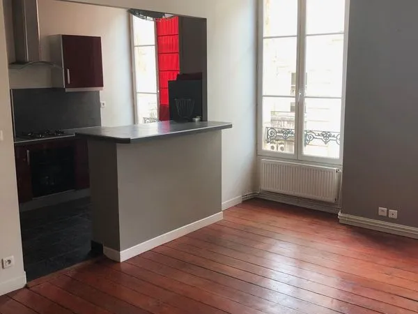 Appartement T2 . 2ème étage. 320.000