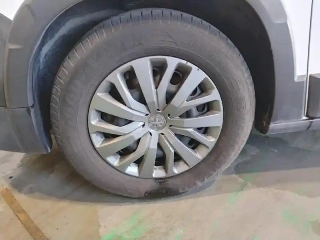 Peugeot Rifter standard puretech 110 s&amp;s bvm6 5pl style — photo 15