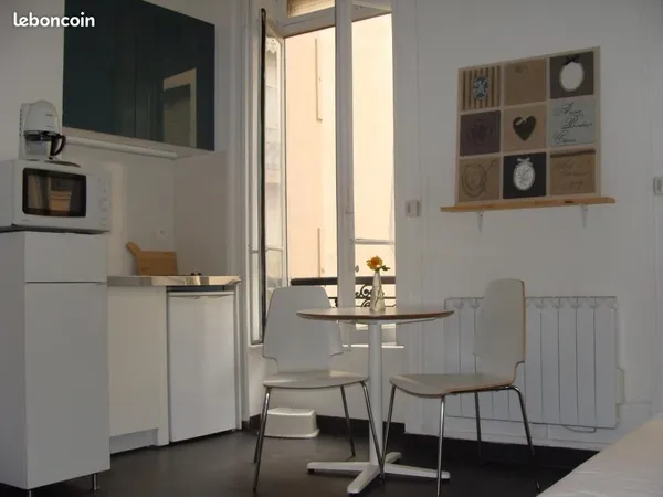 Particulier loue Appartement meublé Jacobins-Bellecour