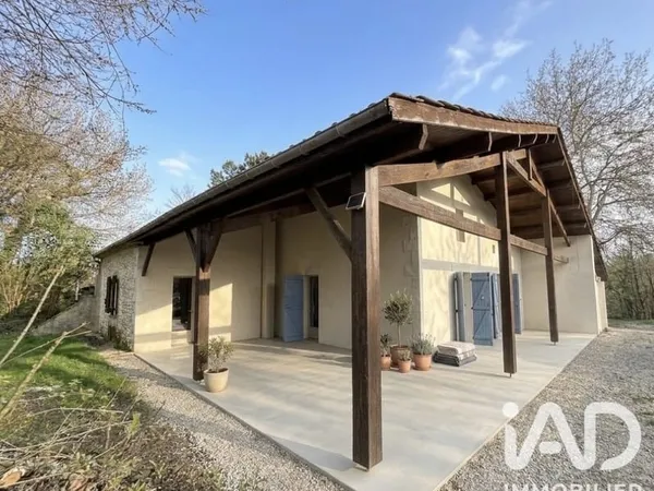 Maison 6 pièces 180 m²