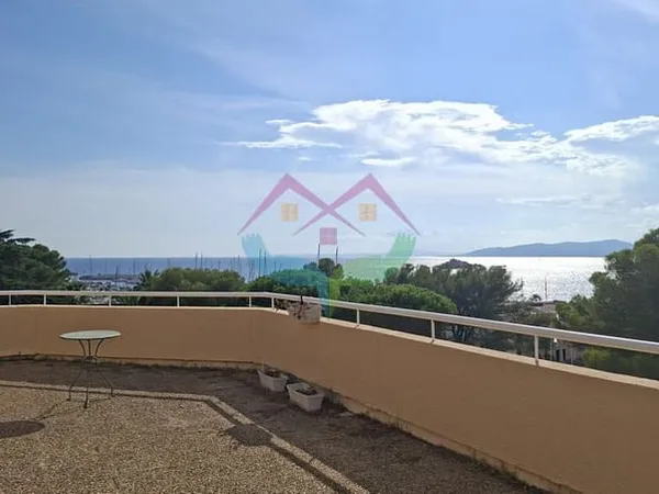 Achat Appartement T2 St Raphaël Santa Lucia VUE MER