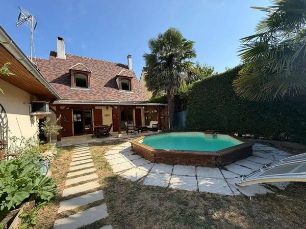Maison 6 pièces 130 m²