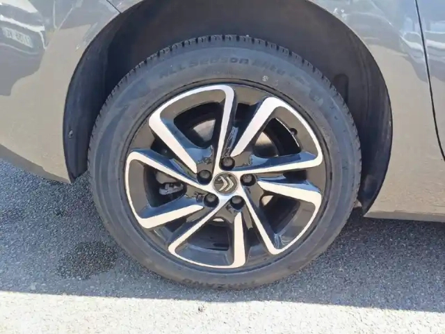 Citroën C4 grand  spacetourer bluehdi 130 s&amp;s eat8 — photo 13