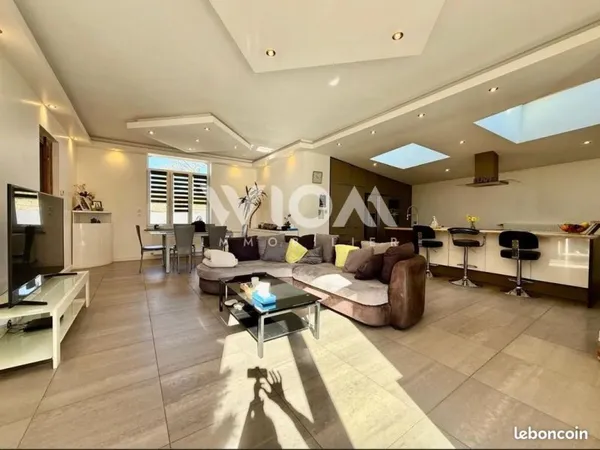 Maison 10 pièces 292 m²