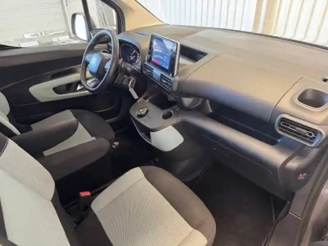 Citroën Berlingo taille m bluehdi 130 s&amp;s eat8 — photo 14