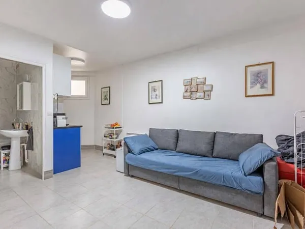 Studio 1 pièce 22 m²