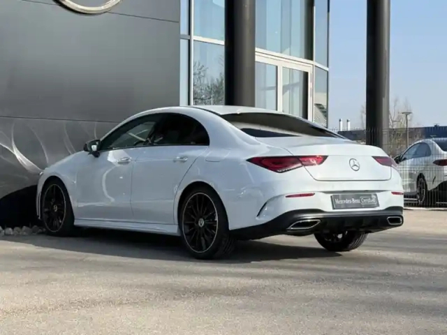 Mercedes Cla coupé 200 d amg line — photo 5