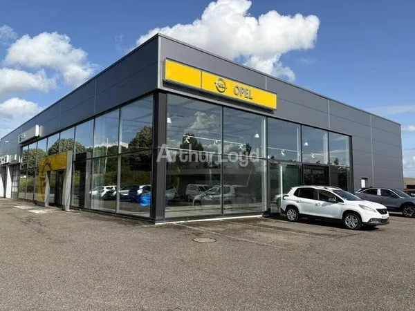Local commercial 2280 m²
