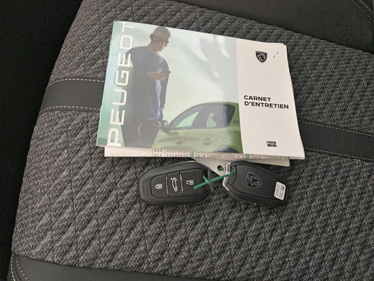 Peugeot 308 sw hybrid 145 e-dcs6 allure — photo 18