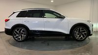 Audi Q6 E-Tron e-tron 306ch performance S line — photo 4
