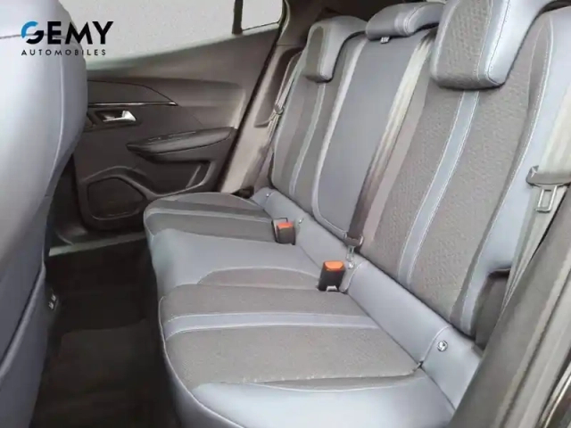 Peugeot 2008 puretech 100 s&amp;s bvm6 — photo 10