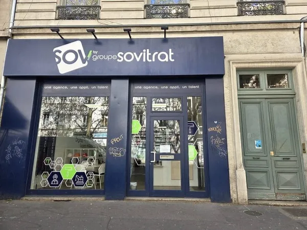 Local commercial 111 m²
