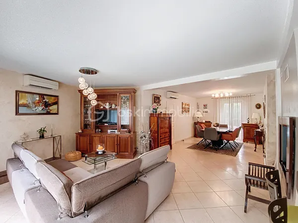 Maison 7 pièces 171 m²