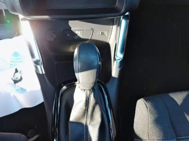 Citroën C3 Aircross bluehdi 120 s&amp;s eat6 — photo 64