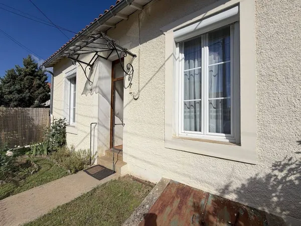 Maison de plain-pied 4 pièces 113 m²