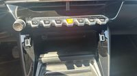 Peugeot 2008 1.5 BlueHDi 110ch S&S Allure — photo 15