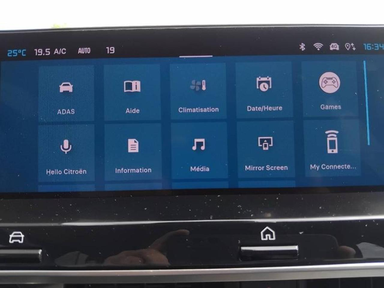 Citroën C4 puretech 130ch s&s shine pack eat8 — photo 13