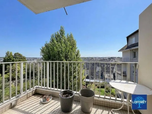 Appartement 3 pièces 98 m²